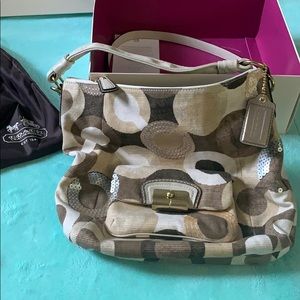 coach kristin op art 14860 hobo bag 👜